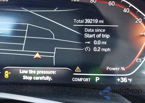 2022 BMW X5 xDrive40I z USA, uszkodzony, nr VIN 5UXCR6C00N9N41195